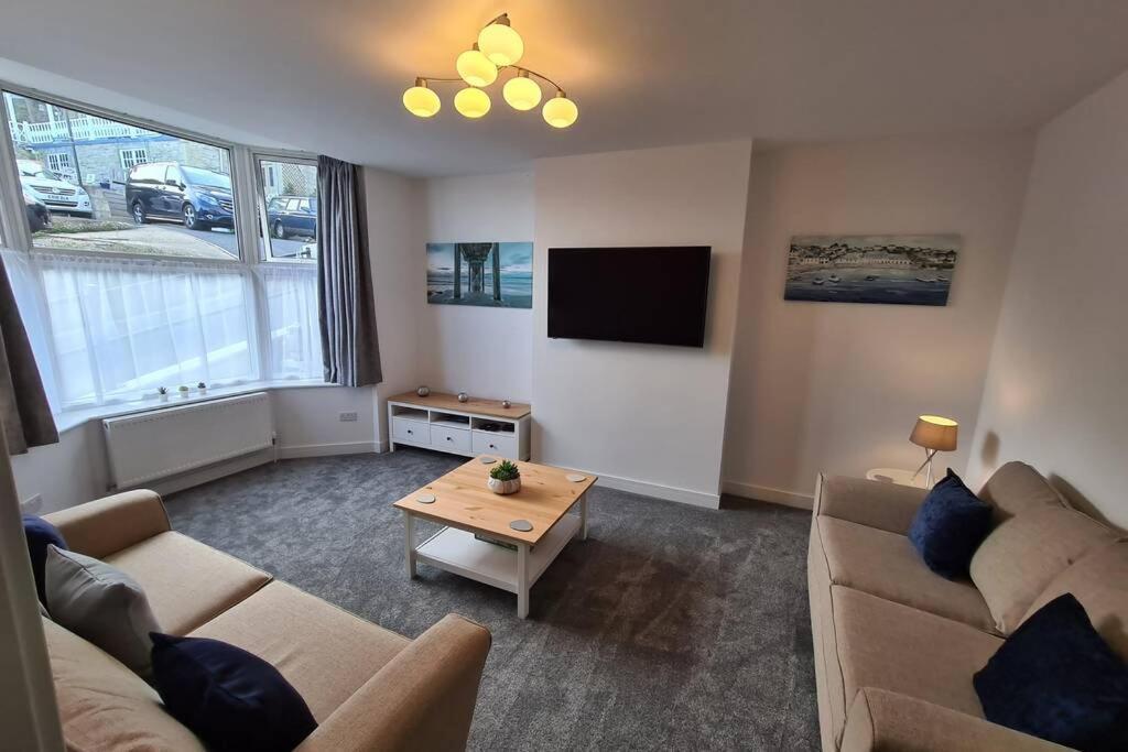 Beautiful Seaside Apartment With Parking Ventnor Bagian luar foto