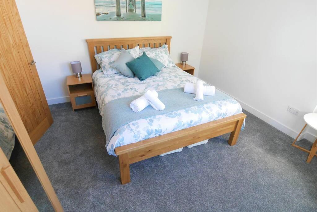 Beautiful Seaside Apartment With Parking Ventnor Bagian luar foto
